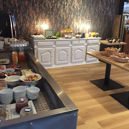 Le Galion Et Restaurant - Logis