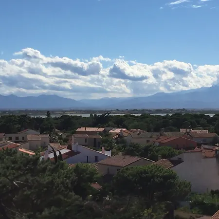 Le Galion Et Restaurant - Logis ホテル 3*