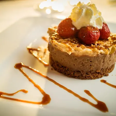 Le Galion Et Restaurant - Logis ホテル 3*