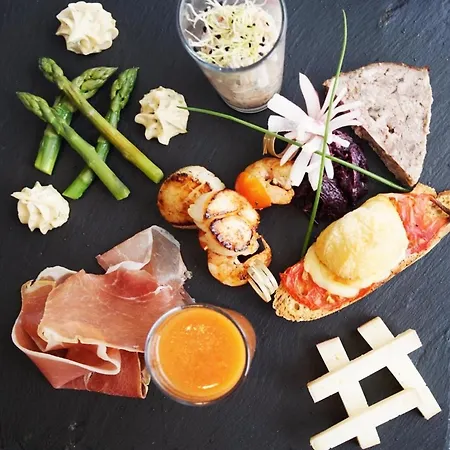 Le Galion Et Restaurant - Logis Canet-en-Roussillon