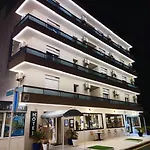 Hotel Le Galion Et Restaurant - Logis Canet-en-Roussillon
