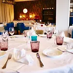 Le Galion Et Restaurant - Logis 3*