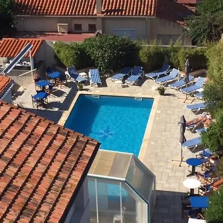 Le Galion Et Restaurant - Logis 3*