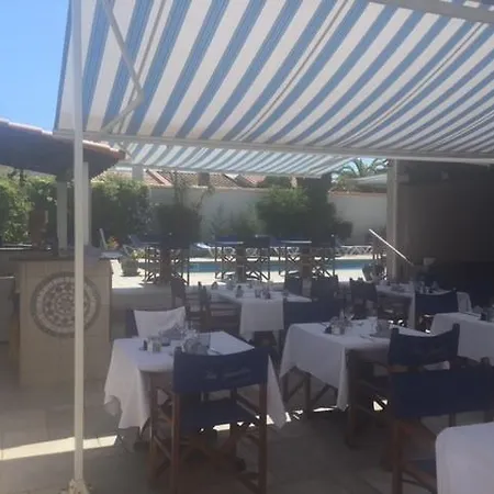 Le Galion Et Restaurant - Logis Canet-en-Roussillon