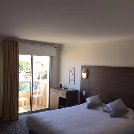 Le Galion Et Restaurant - Logis Hotel 3*
