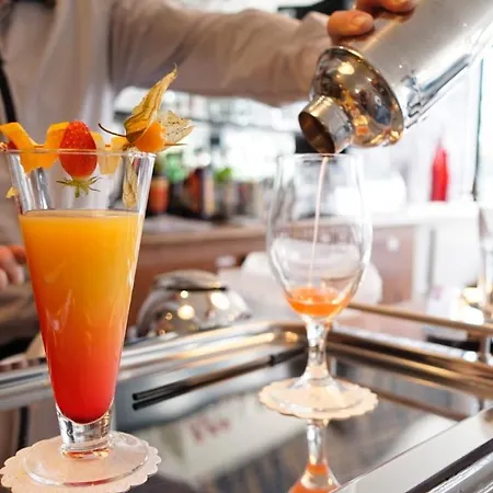Le Galion Et Restaurant - Logis 3* كانيه